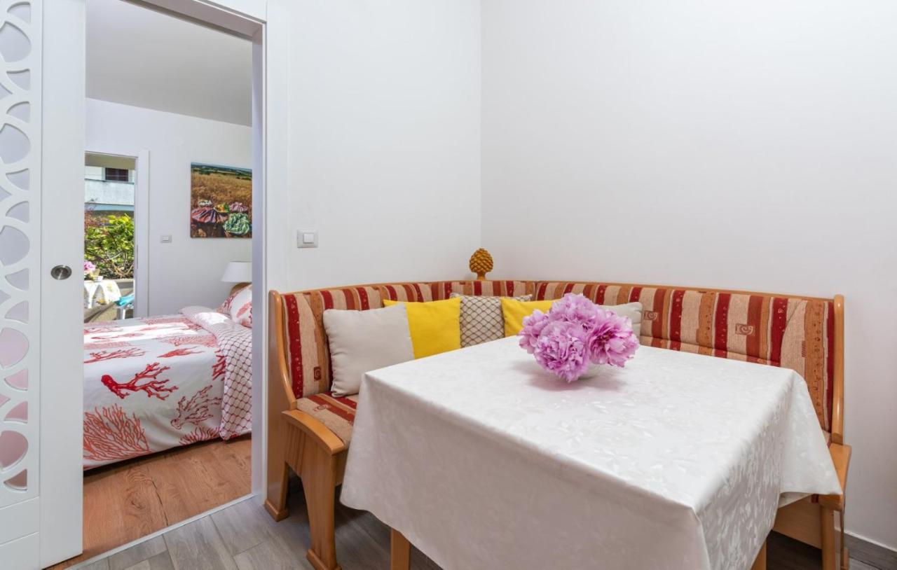 Luxury New !!! One And Only With Terrace & Free Bikes Porec