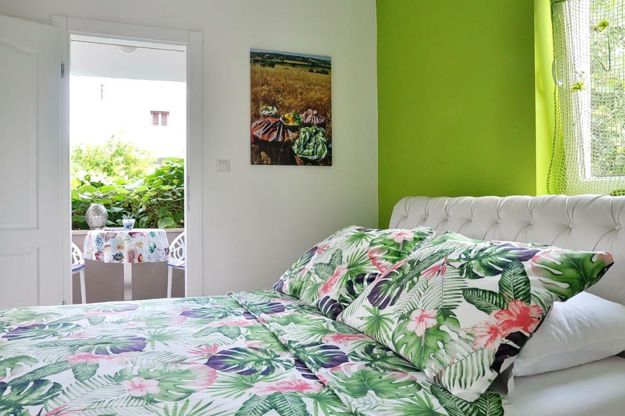 Luxury New !!! One And Only With Terrace & Free Bikes Porec